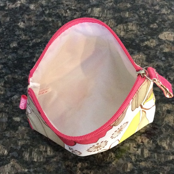 Clinique Floral Cosmetic Bags x 2 - Picture 9 of 10